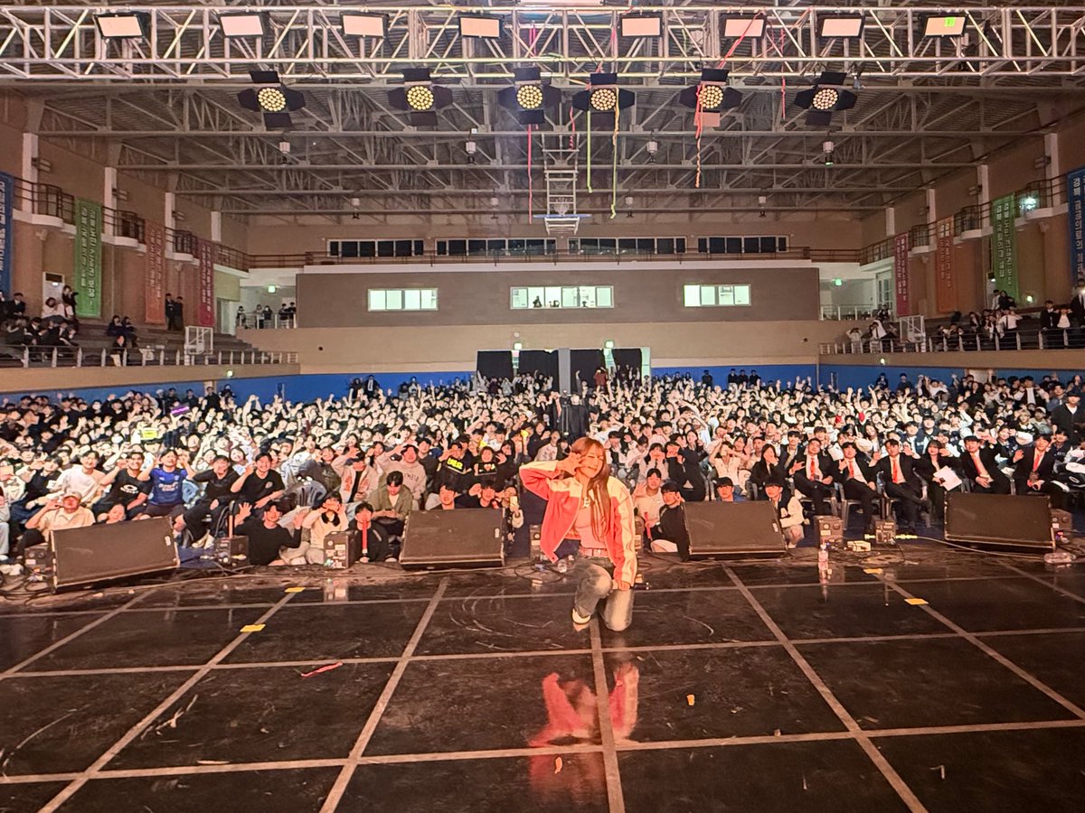 최예나 tweet media