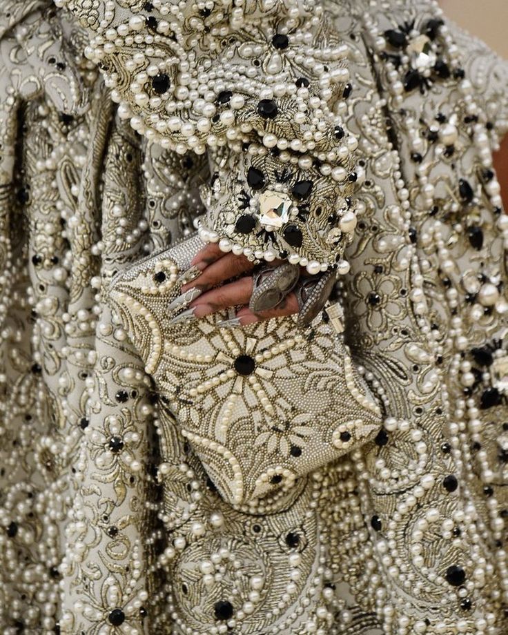8 days until the met gala