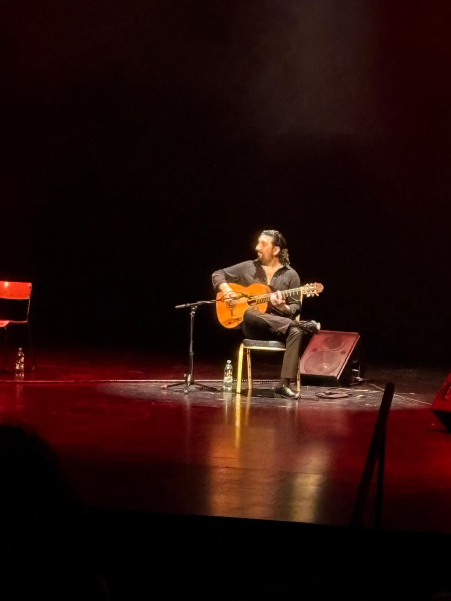 de los Campos tweet media