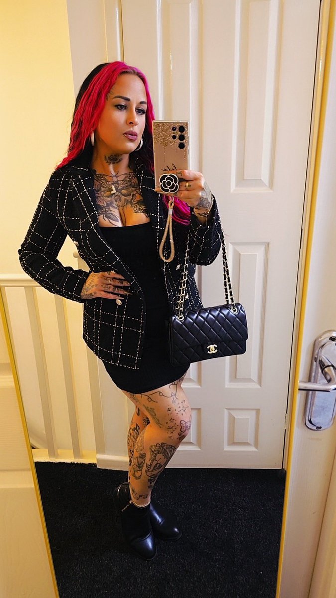 SissyLucyLele🍼🍭👶(Owned) tweet media