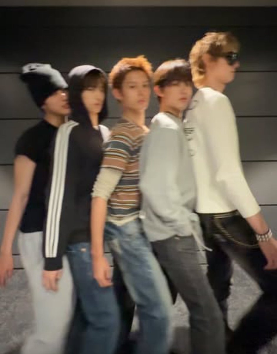 caca loves keonho ^^ tweet media