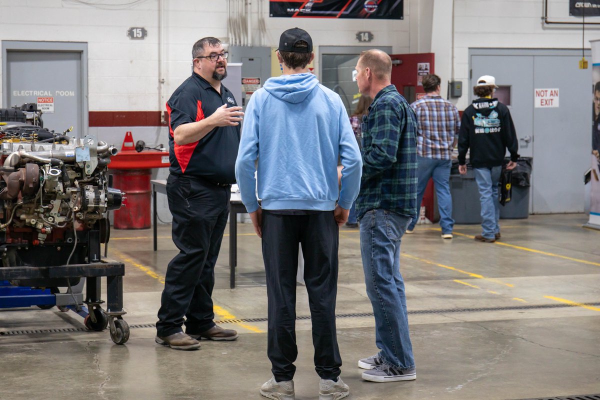 UNOH_edu's tweet image. That’s a wrap on our Spring Preview Days! 🙌 From tours to chatting with instructors, it was an awesome weekend meeting so many future students. #UNOH #SpringPreviewDays #OpenHouse