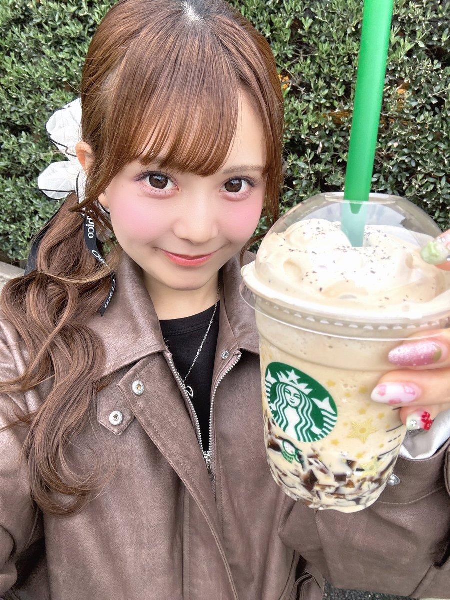 鈴木花梨(MORE STAR) tweet media