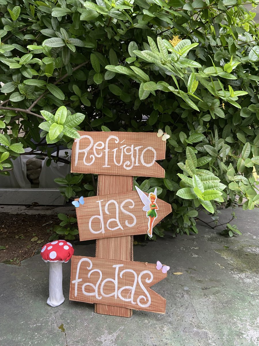 eloise ✿ tweet media
