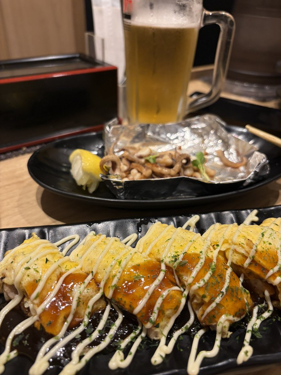 Marinesaloha's tweet photo. 大阪に行くと食生活がこうなる。
#大阪 #ねぎ焼き #串カツ #明石焼き https://t.co/i4n7sIHXlw