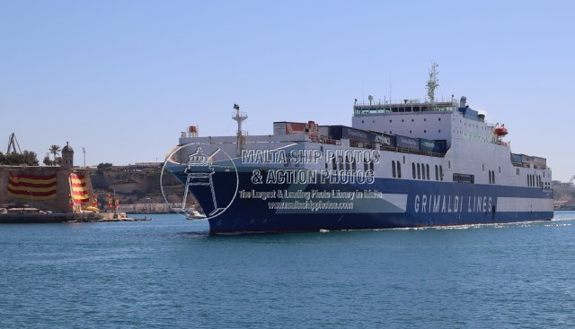 Shipguru's tweet photo. #grimaldilines #ropax #EUROCARGO_ALEXANDRIA during her #maidencall #leaving  #grandharbourmalta - 11.04.2026 - https://t.co/nfgboxc3g3 - NO PHOTOS can be used or manipulated without our permission @GrimaldiLines @worldshipsoc @Rich_Ships @ShipspotterTobi @ShipsInPics @ShipNews https://t.co/Ps4CIjcHF2