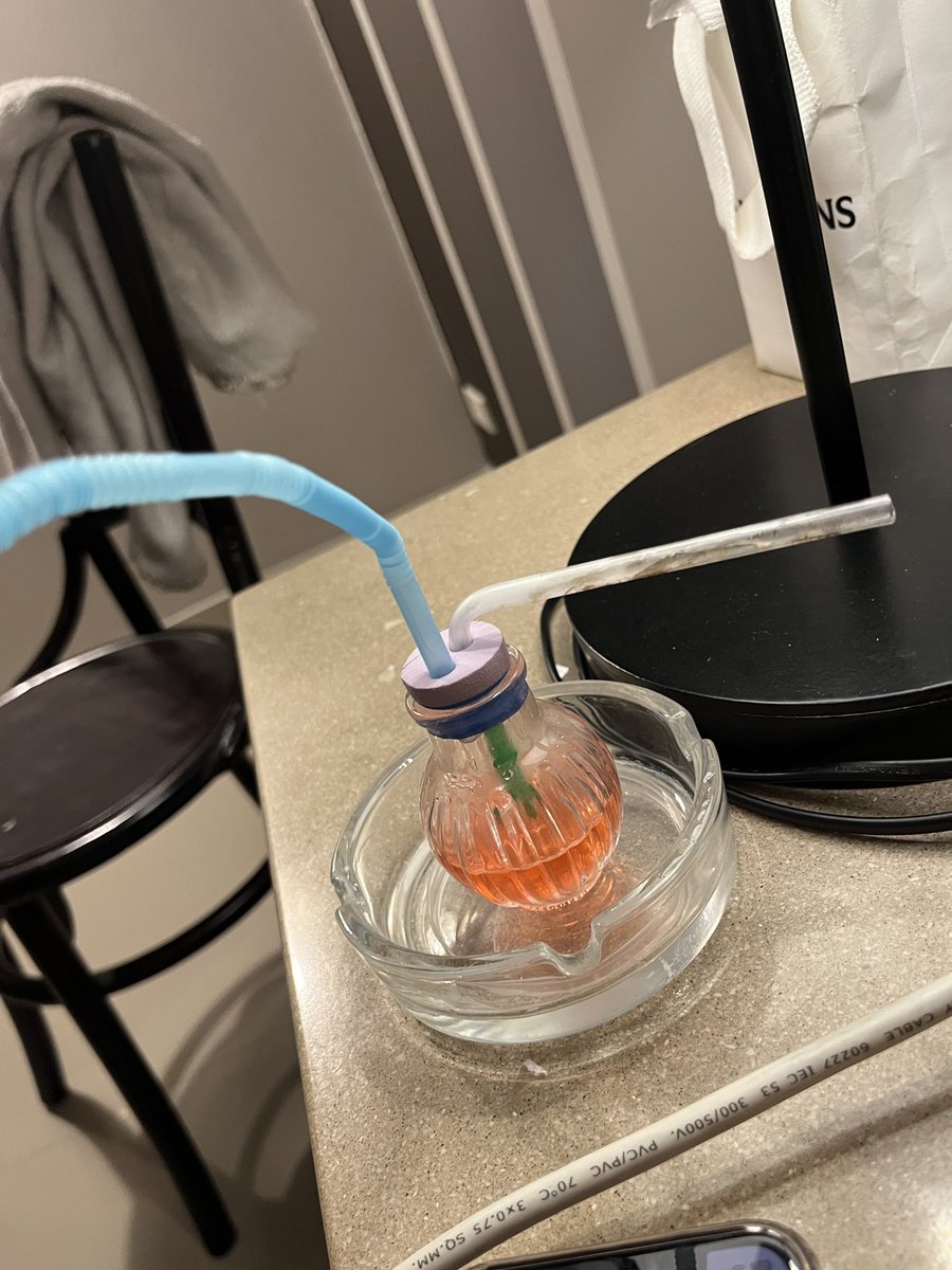 ไม่ใช่แฟนก็ทําแทนได้ tweet media