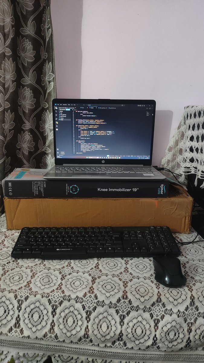 Narender4556's tweet photo. rate my setup https://t.co/TZc9T8RVLu