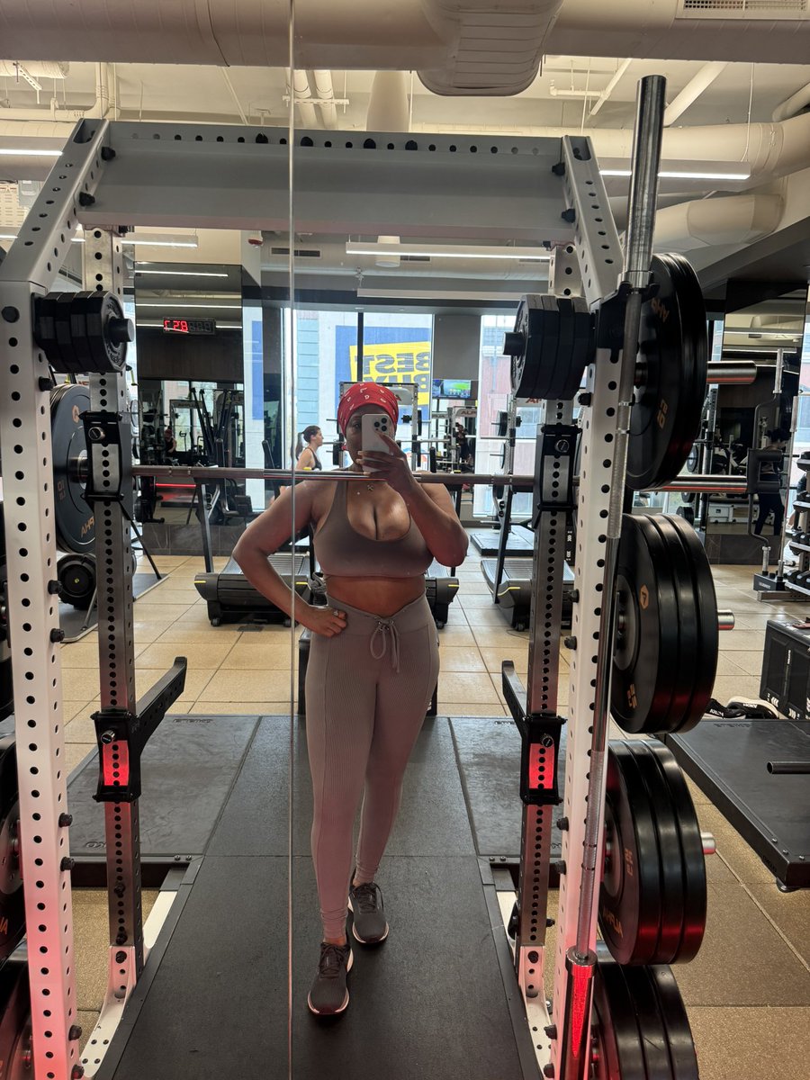 GoodGirlPR tweet media