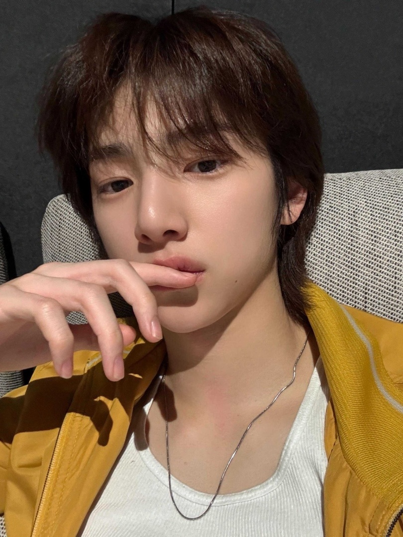 selfolssi ♤ tweet media