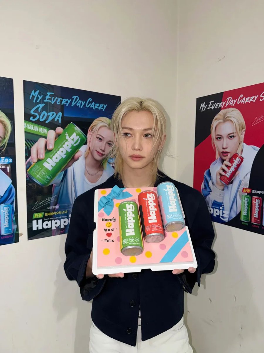 LOVABLEFELIX915's tweet image. 260413 #필릭스 인스타

Happiz 👐❤️ #felix #stay #straykids #happiz