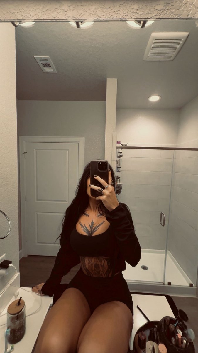 Nevaeh Velez tweet media