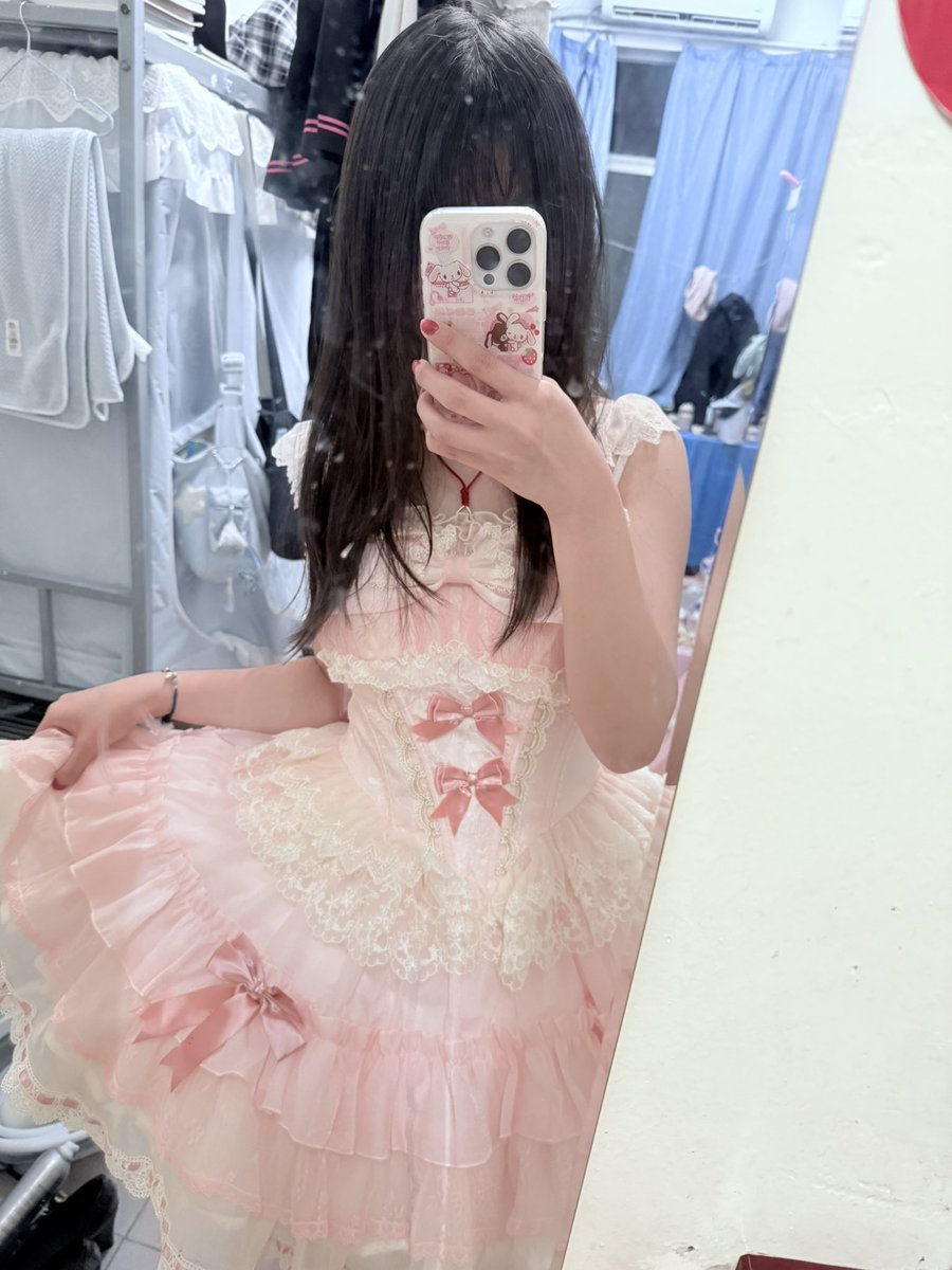 何皎皎 tweet media