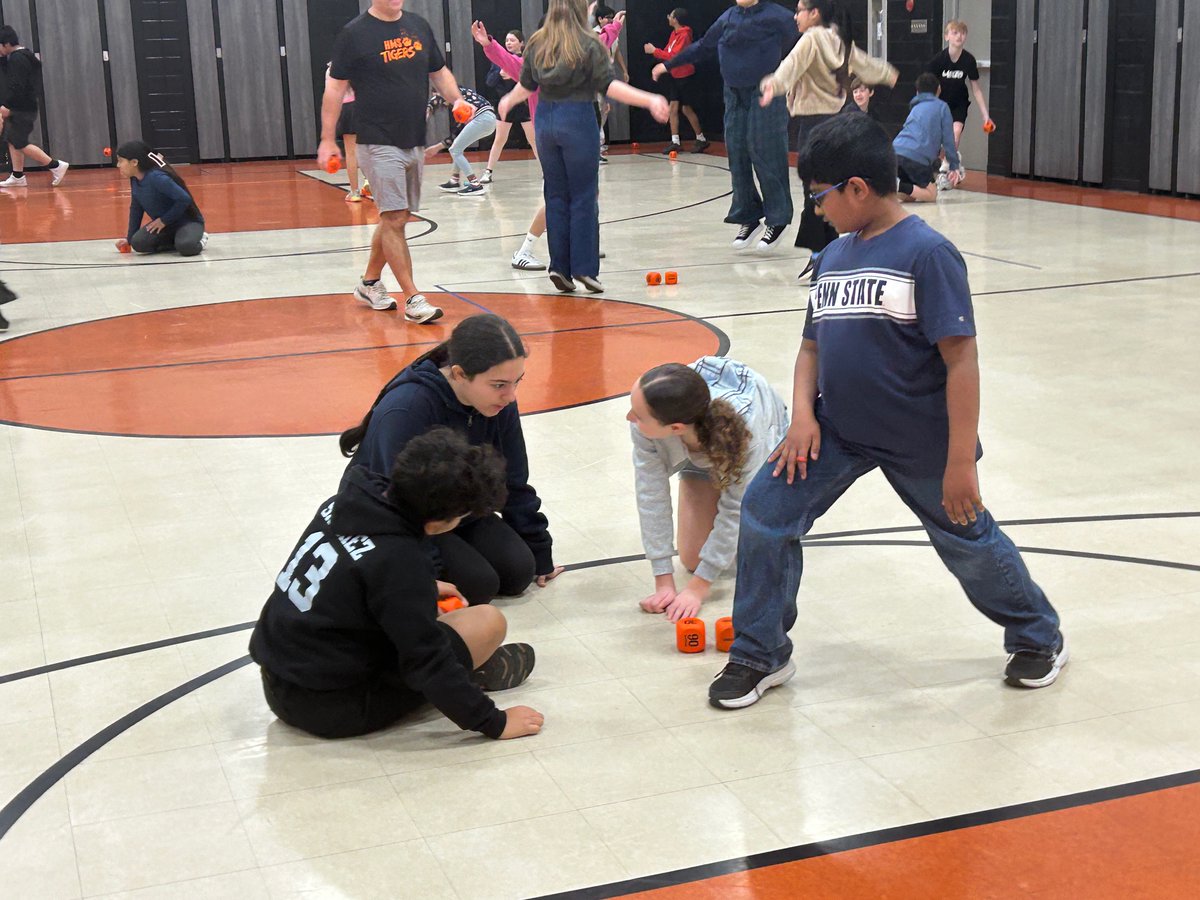 Hackettstown Middle School tweet media