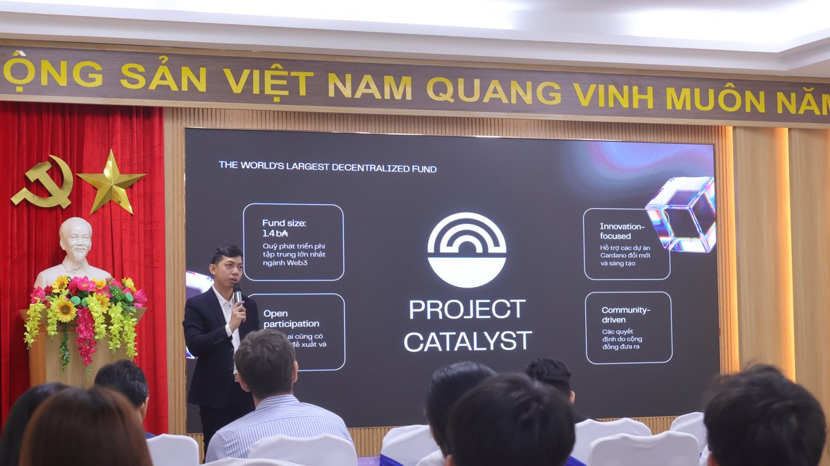 HUB Network tweet media