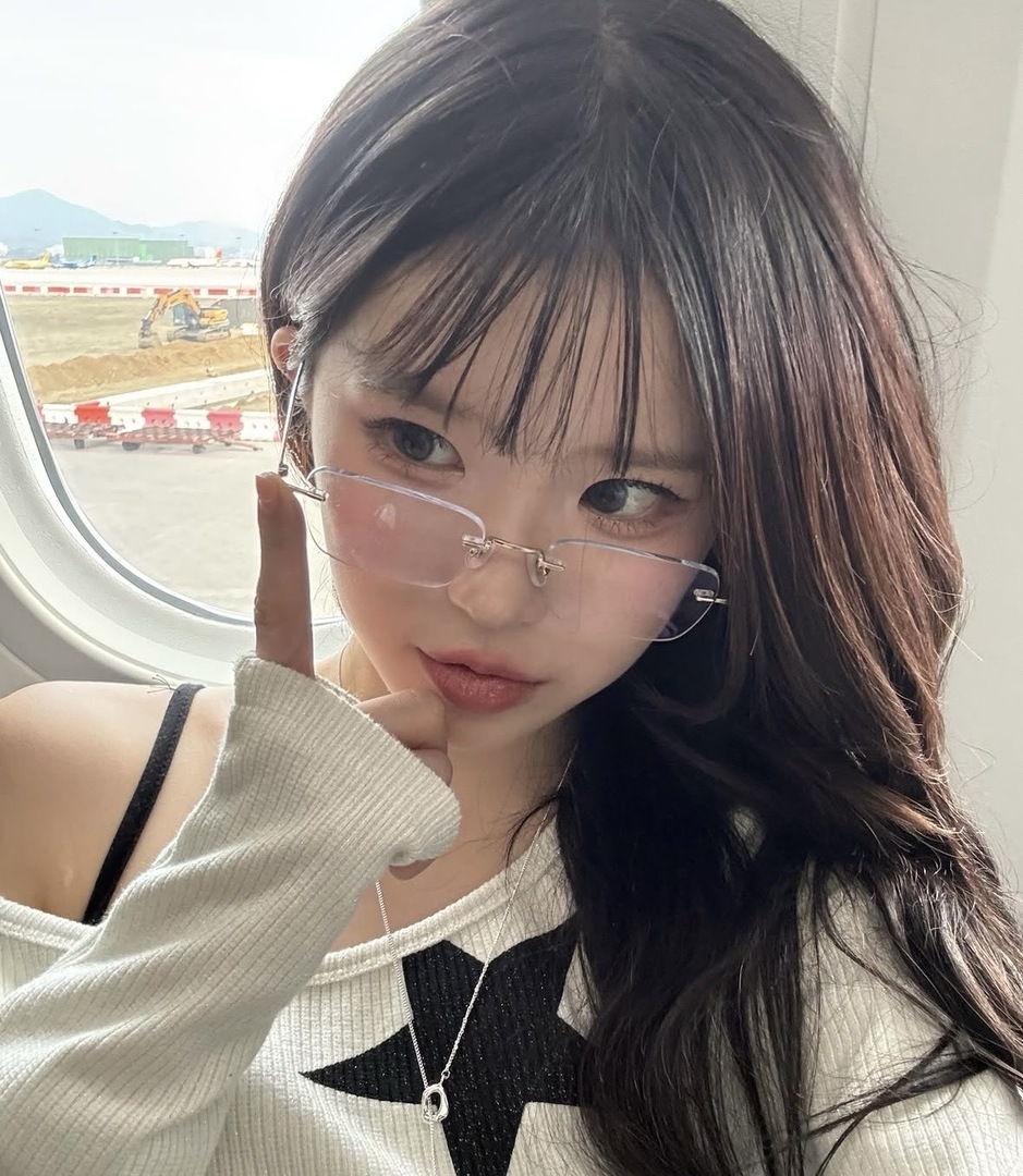 selfolssi ♤ tweet media