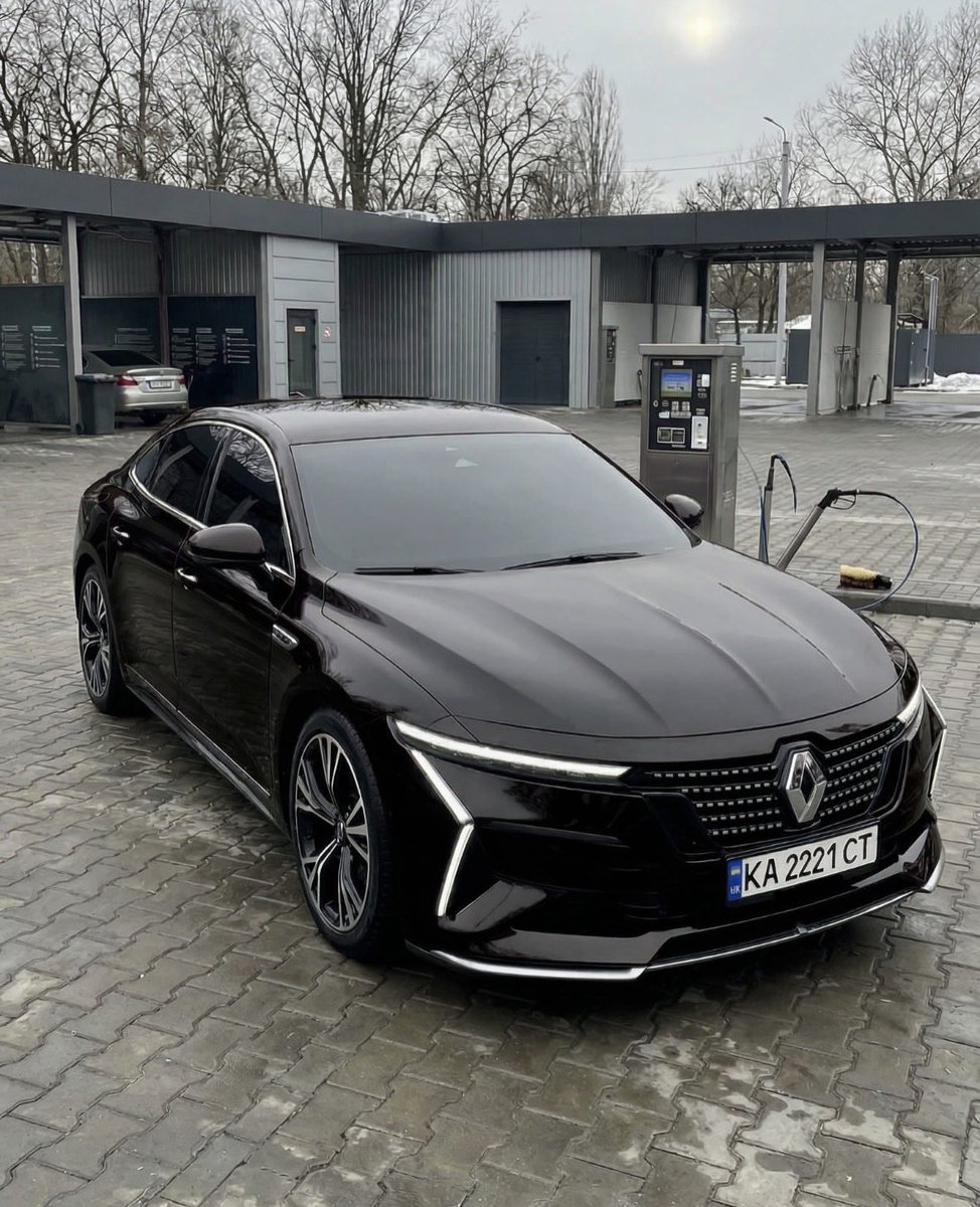 Car Grails tweet media