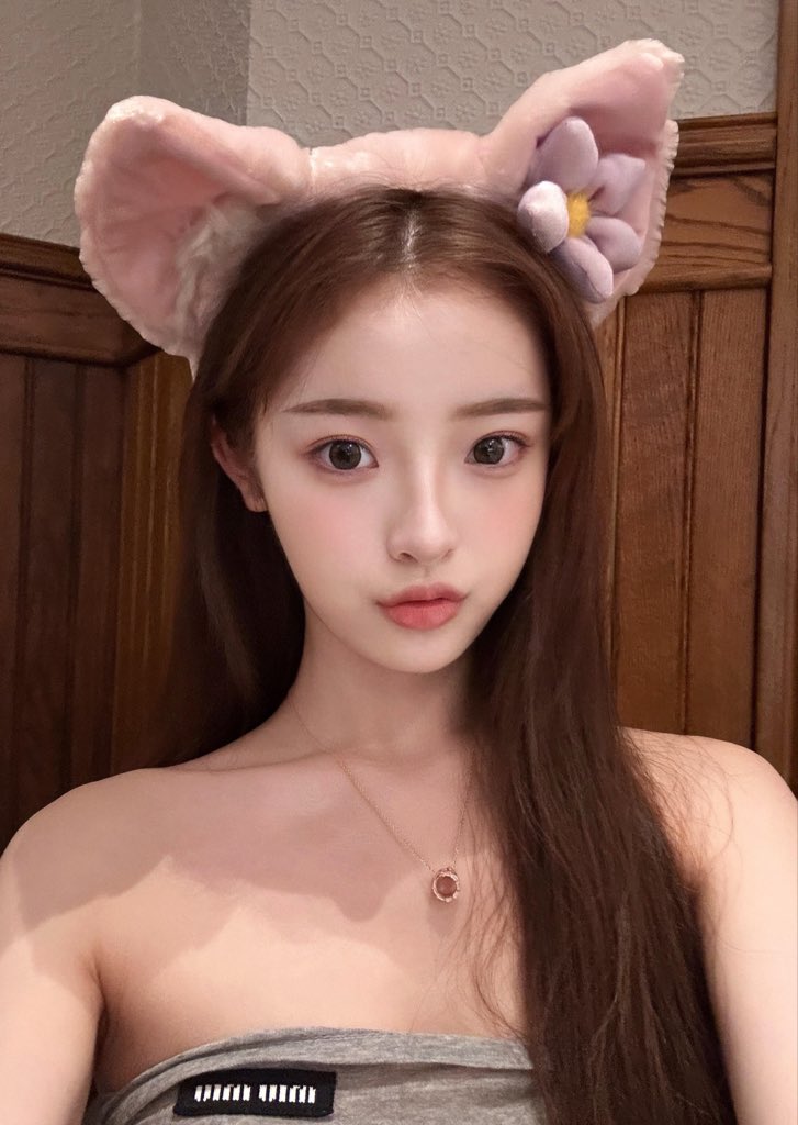 chx911229's tweet photo. 從小被叫小奶🐶
真的很自卑🥹 

長大後 
發現真的成了小奶 😫😫
#不嫌棄奶奶的按❤️ https://t.co/olHN2hkJjo