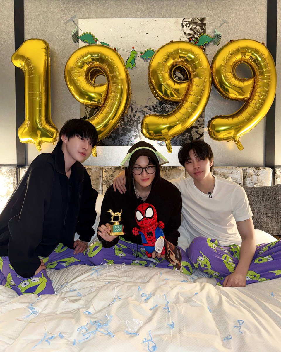 on this day¹²⁷ tweet media