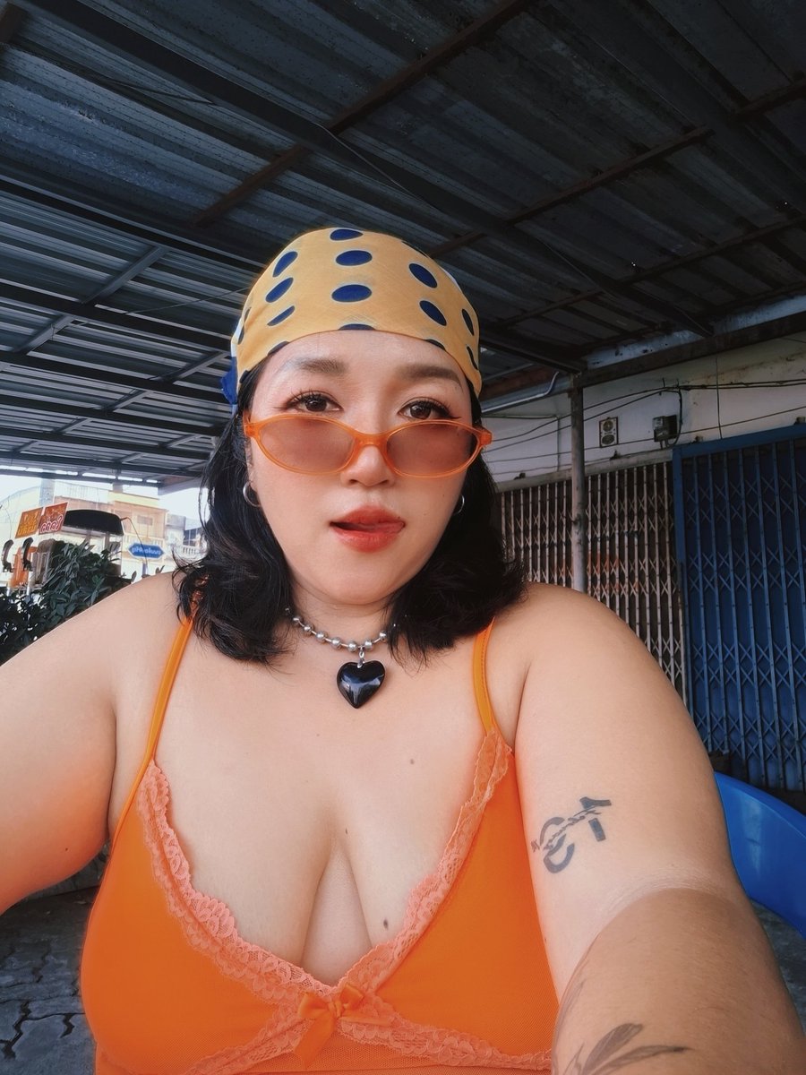 Aphrodite👸🐷 tweet media