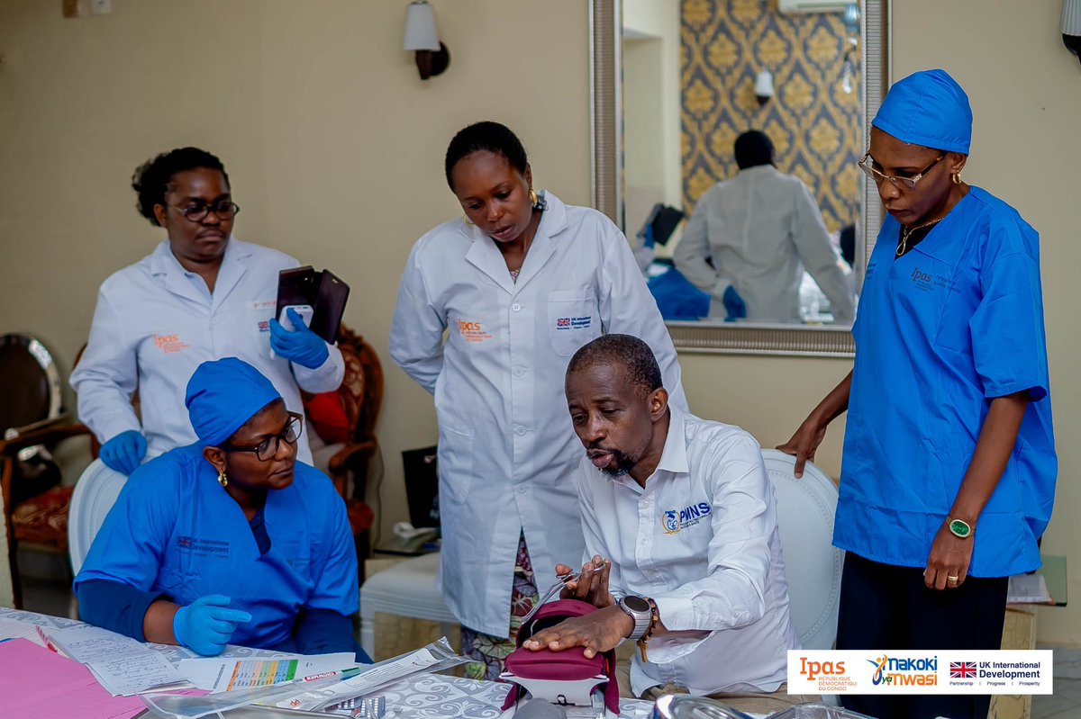Patriciakapapa's tweet image. #SudKivu:Le PNSR, avec l’appui technique d’Ipas RDC, a formé des prestataires de santé comme mentors en PF/SCACF. Cette approche vise à renforcer les compétences, soutenir l’adhésion aux normes et protocoles en vigueur et améliorer la qualité des soins.
#PratiqueEfficace