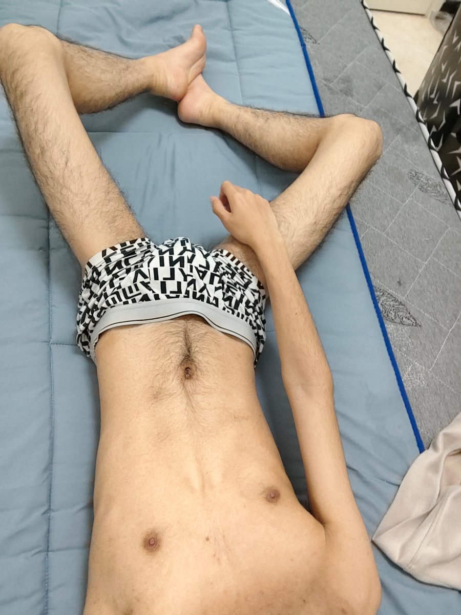 想要睡觉呐 tweet media