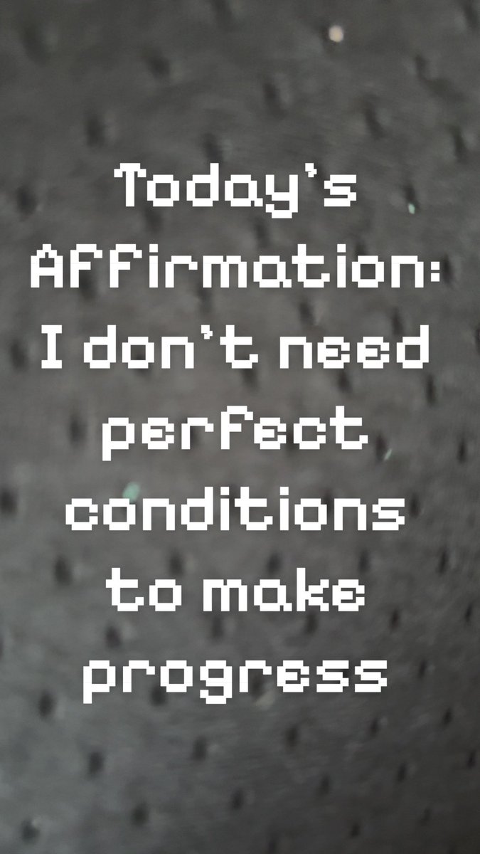 DoesesGirl's tweet image. You don’t have to wait until everything lines up. Progress happens in the messy middle—when you’re busy, unsure, or figuring it out as you go. Start anyway. That’s where momentum lives.

#DailyAffirmation #BePositive  #StayStrong #Smile #BeKind #LoveYourself #KatieDayRealtor