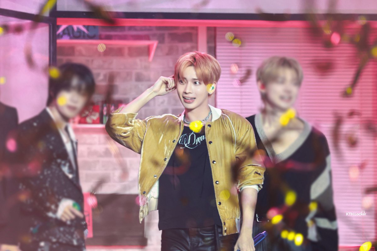 KTH.Locker tweet media