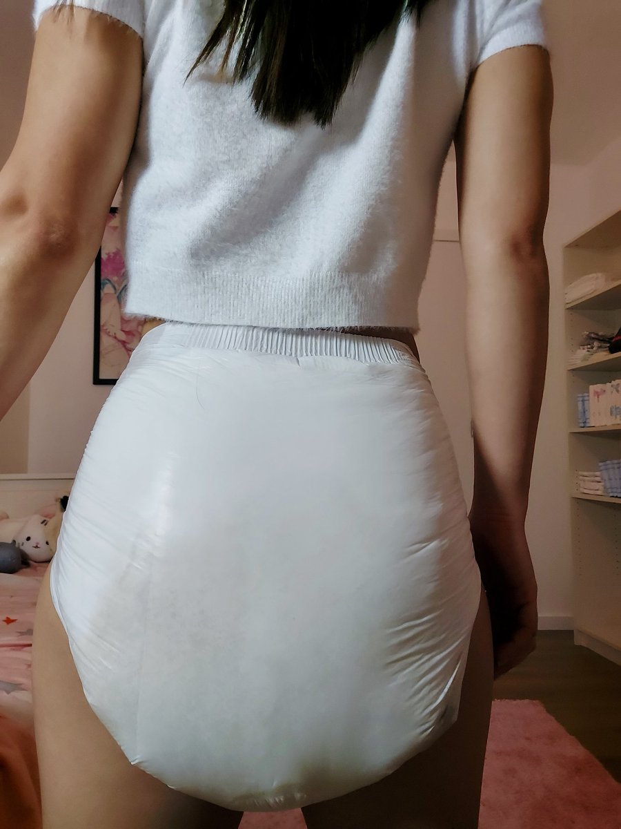 🌸AsianDiaperCutie🌸 tweet media