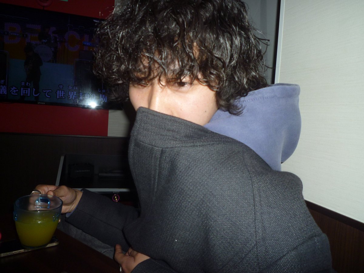 188___niki's tweet photo. 上杉柊平さんが大好きなんですけど、
友達に似せすぎ柊平と言われました。
#上杉柊平
#日常垢 https://t.co/z803LBhDFq