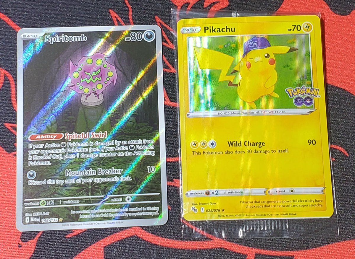 🔥Pokemon Giveaway🔥
To enter the giveaway please do the following as listed below😁
💥Follow <a href="/CBCollectors/">Cardboard Collectors</a>💥
💥Tag two friends💥
💥Repost and like💥
Winner will be announced 4/17
Goodluck everyone and thanks to everyone who follows and supports me! Hope everyone has a good week!