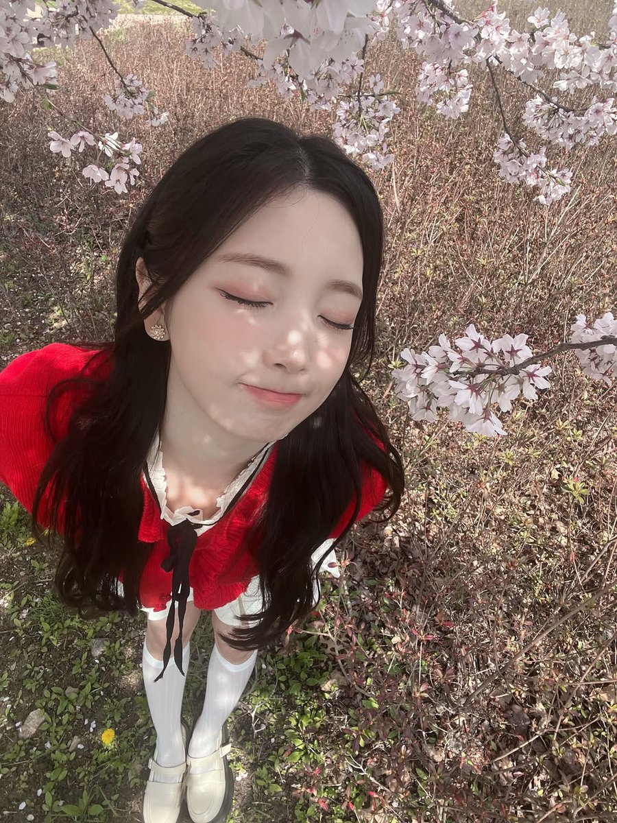 VhanchyRCPC's tweet photo. 💛🐬︱👐🌸

y.hee_y︱🔗 (https://t.co/Gj7BGhMjSO)

#RocketPunch #로켓펀치 #Yeonhee #연희 https://t.co/teXNpcGG95