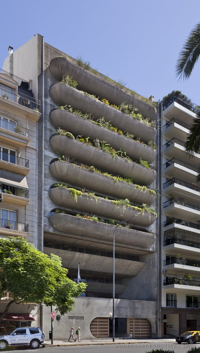 Manuel Revilla tweet media