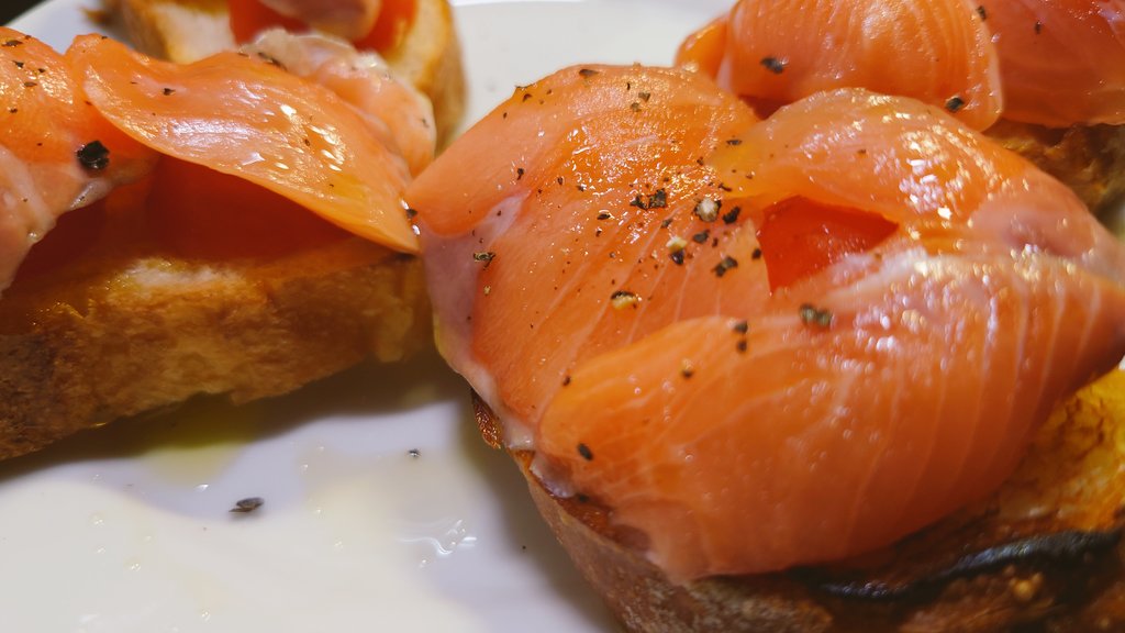 ナカバネコ🌕🐾 tweet media