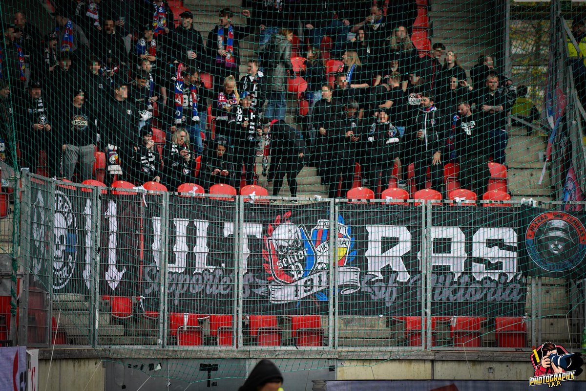 Tomáš Khor tweet media