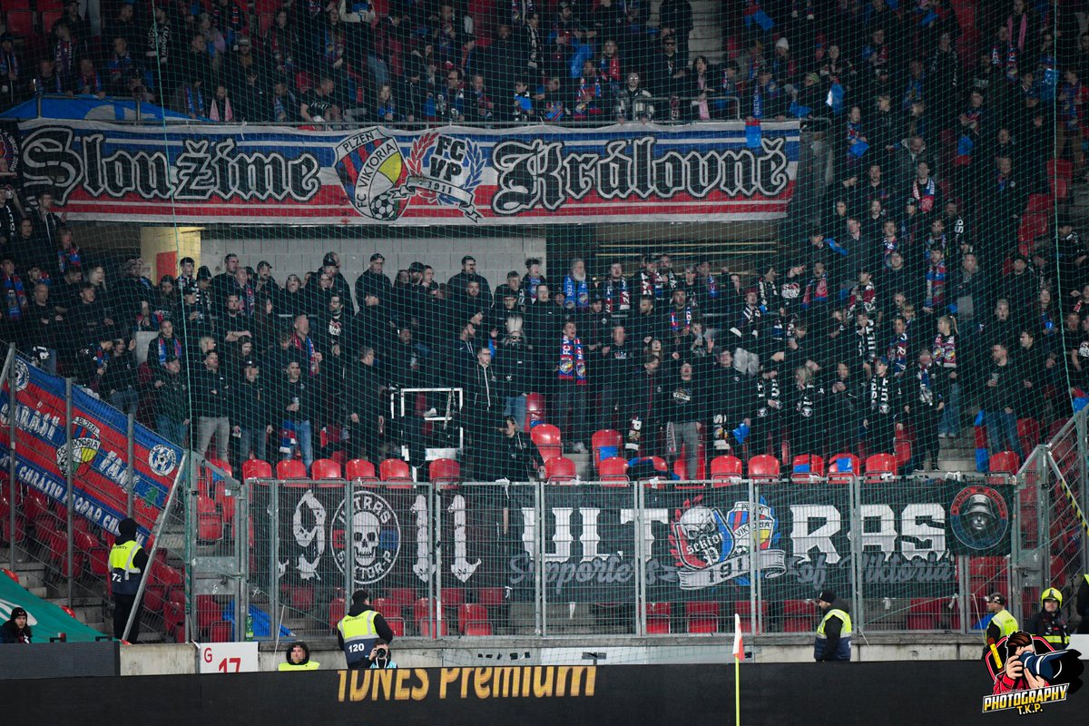 Tomáš Khor tweet media