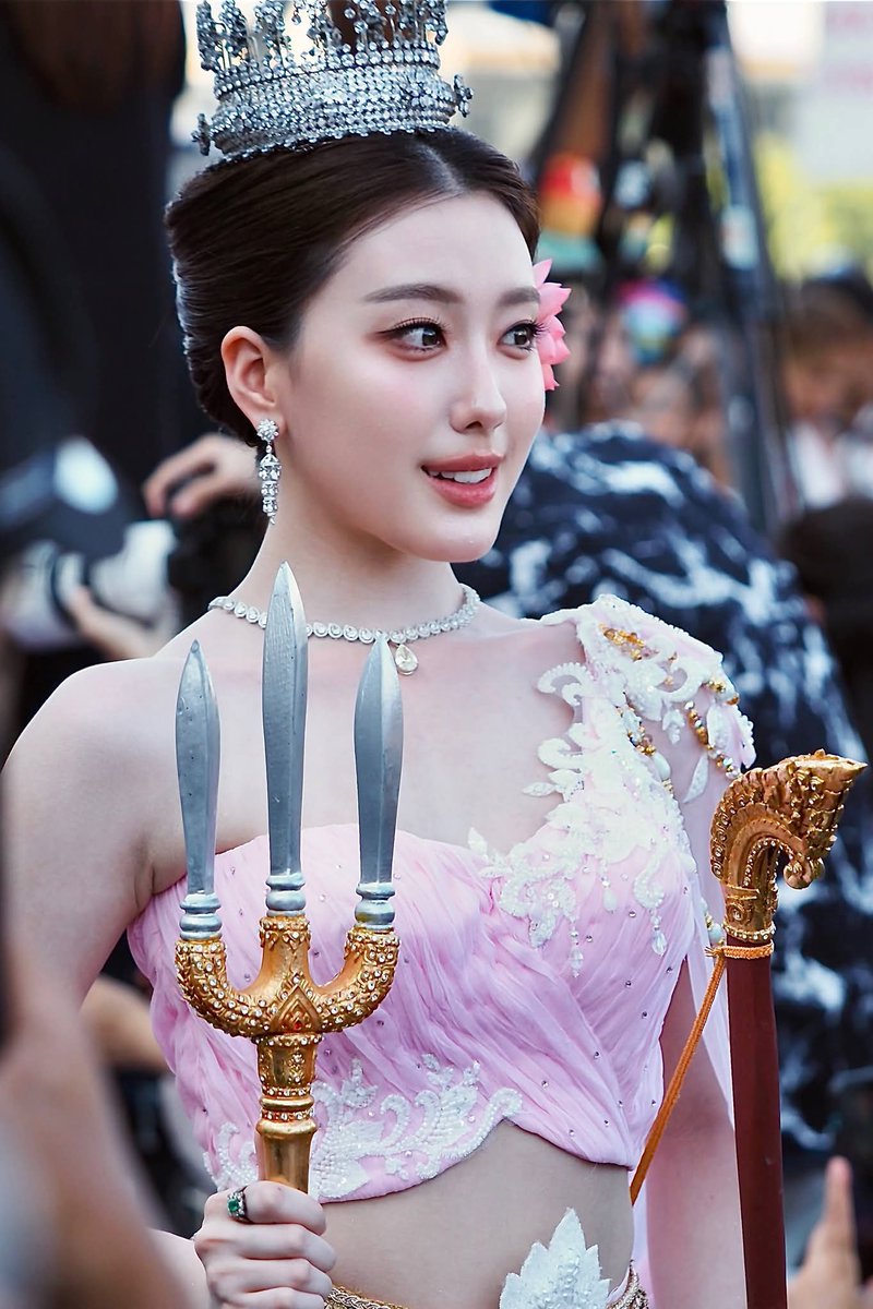 Kritsakorn.Cha tweet media