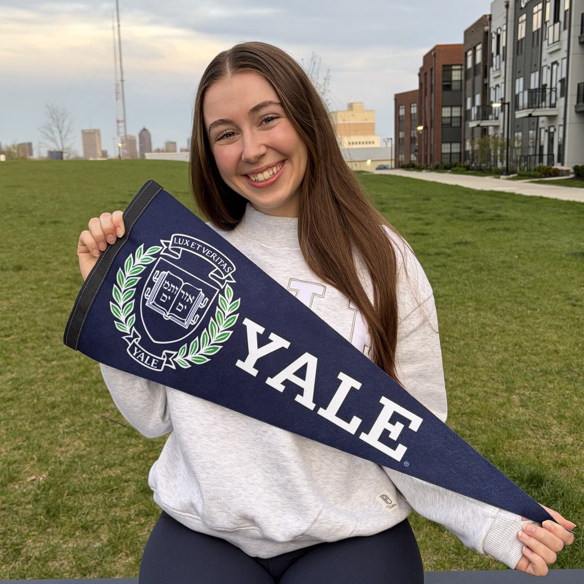 Helen Devine tweet media