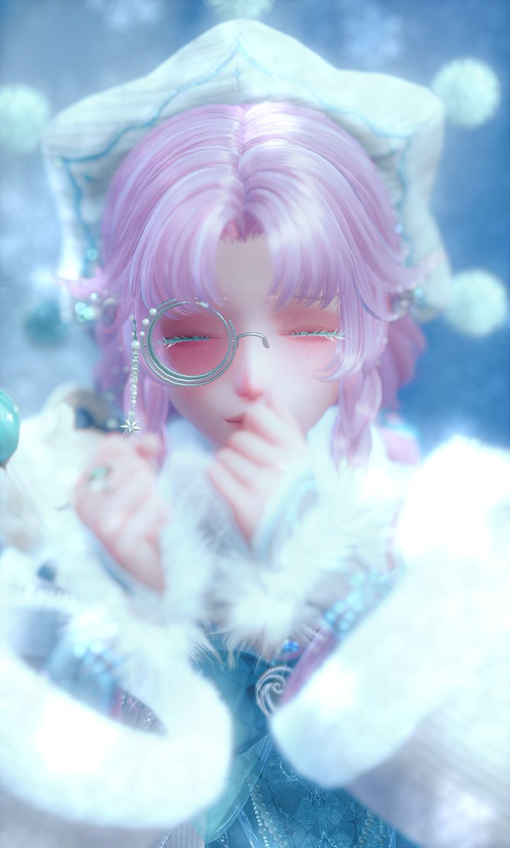 lydia 🍃 is locking in for uni tweet media