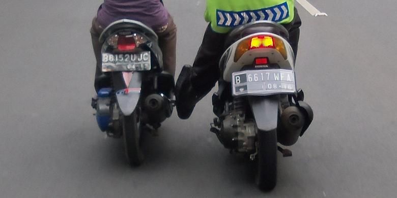 (⁠^⁠.⁠_⁠.⁠^⁠)⁠ﾉ tweet media