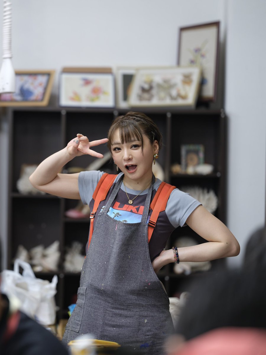 トモハン tweet media