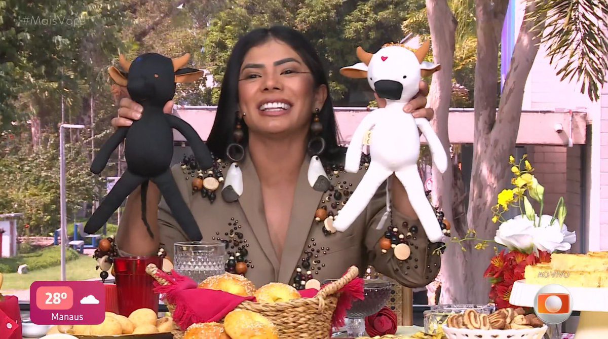 ؘlinda 🪇 tweet media