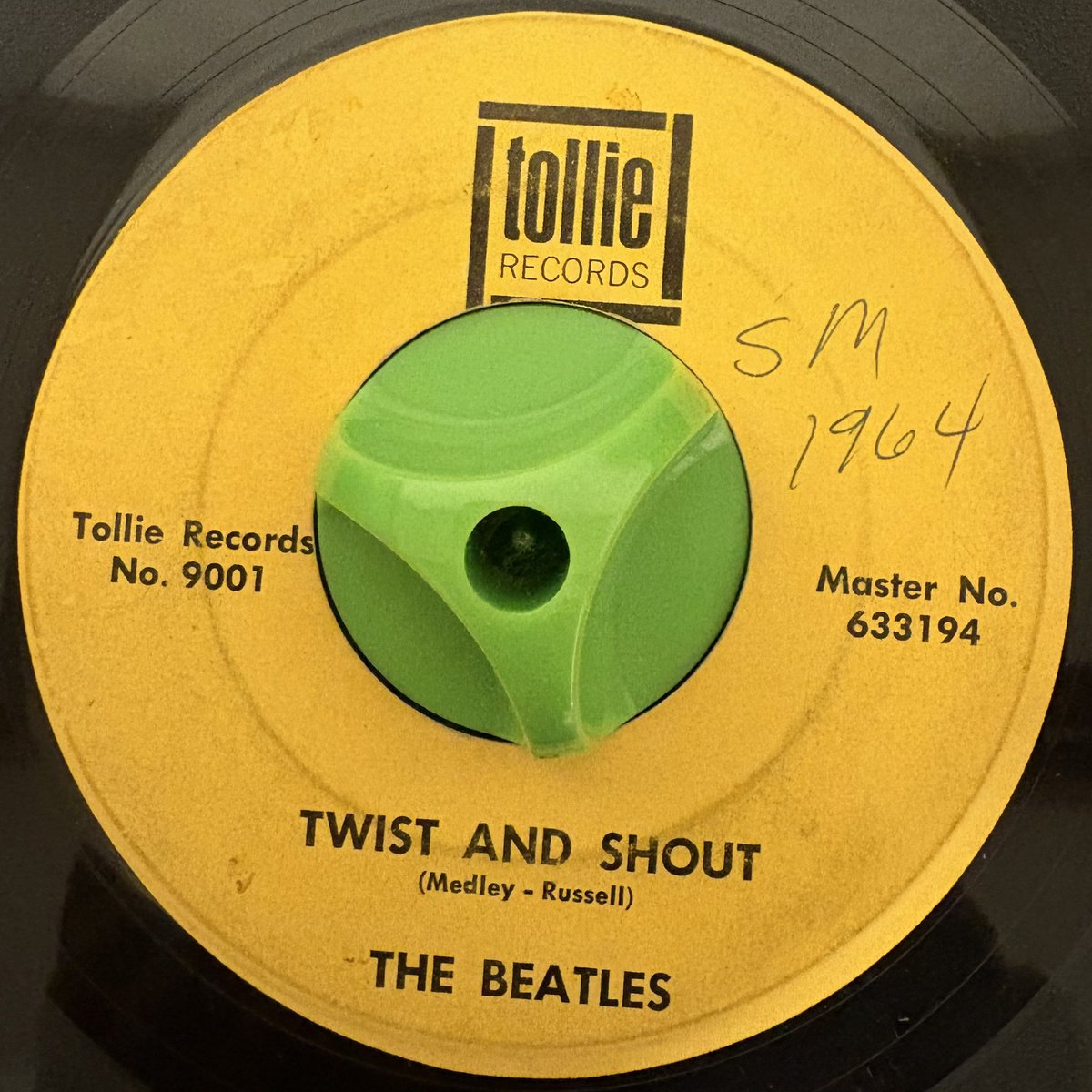 soulfulduck's tweet photo. Tollie盤と言えば、コレもありましたね✨

#beatles #twistandshout #tollie https://t.co/aT8GkF2529