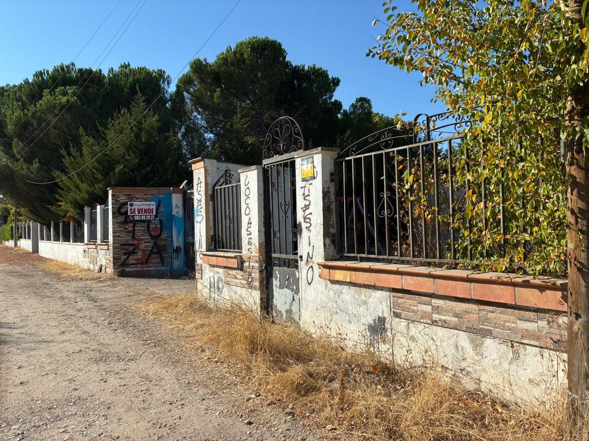 Alfonso_Egea's tweet image. La noche del asesinato de #EstherLopez el investigado por su crimen caminó casi 300 metros dentro de su casa… y descendió un piso. Los investigadores de @guardiacivil creen que lo que hizo fue bajar a Esther al #zulo que acaba de ser localizado.