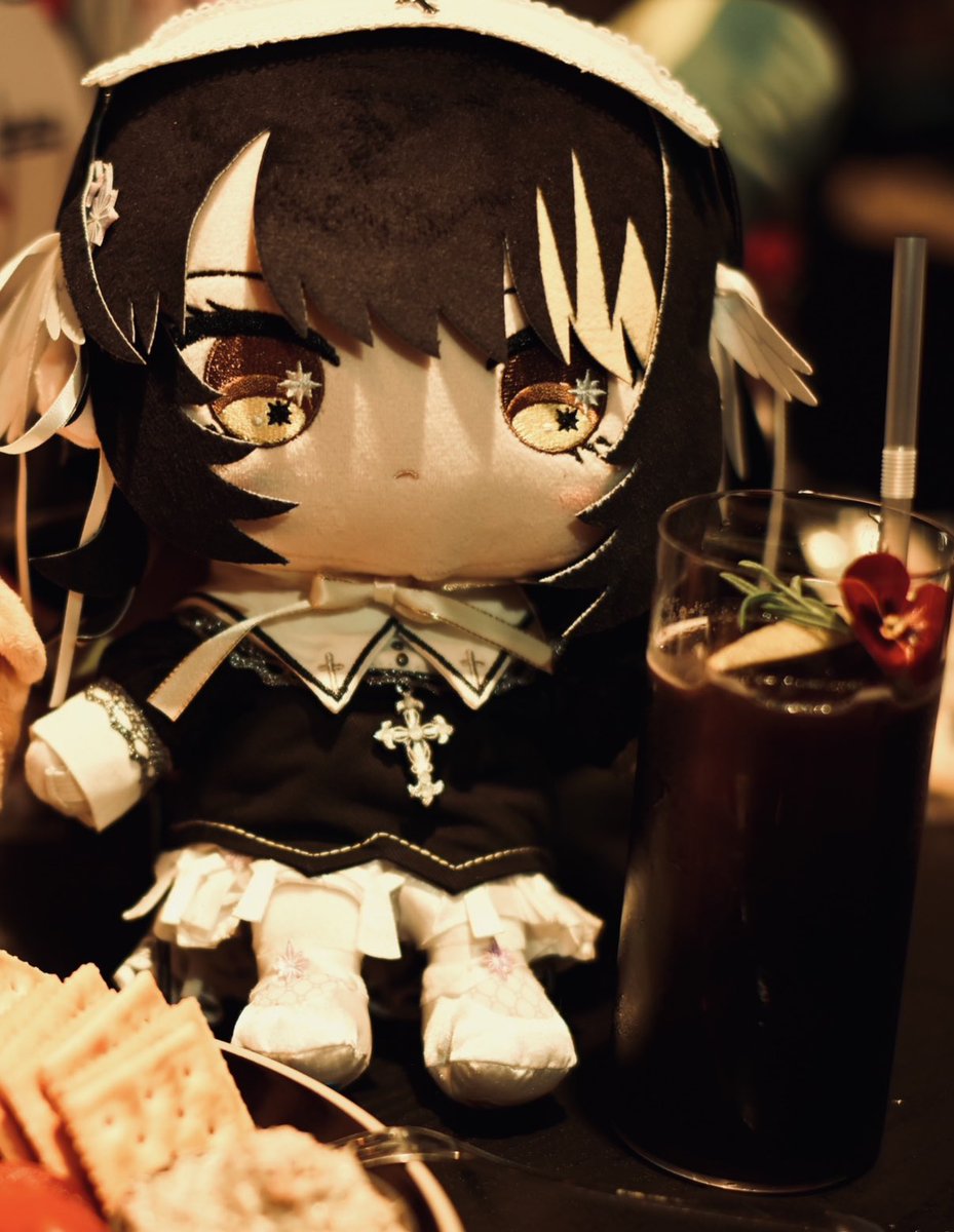 ✨어둠 속에서 키캡 빚는 루카✨ tweet media