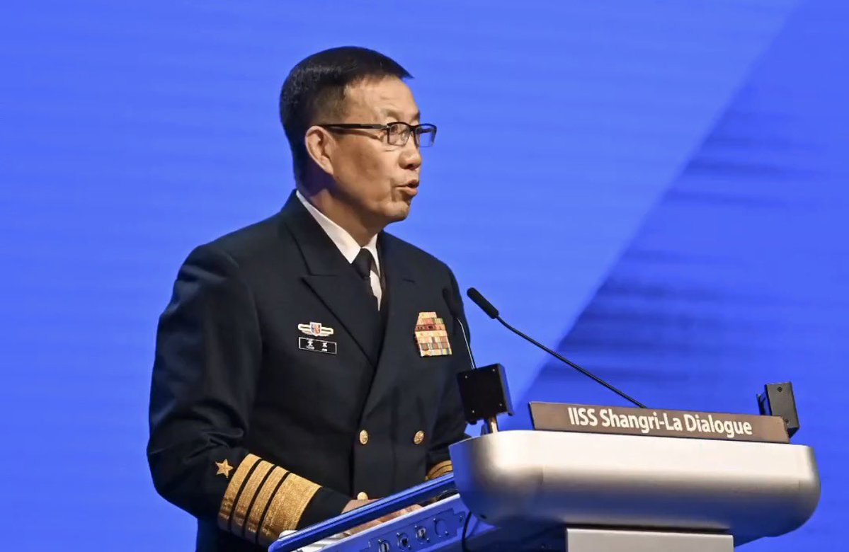 الأحداث العالمية tweet media