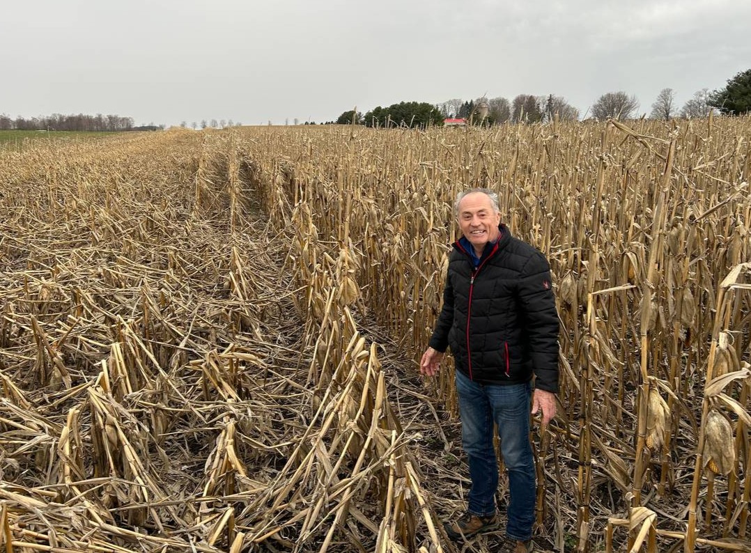 realagriculture's tweet image. Spring corn harvest can cut drying costs but there are risks. @WheatPete shares insights on managing snow impact and quality trade-offs on #Corn School. #cdnag #ontag
ow.ly/GU5Y50YIeQg