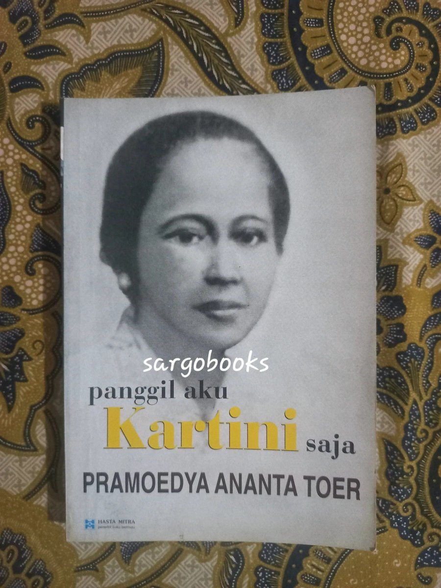 sargobooks tweet media