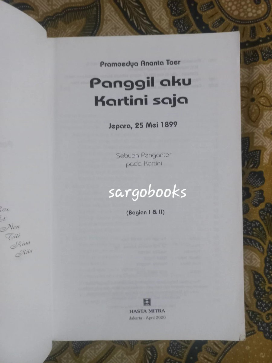 sargobooks tweet media