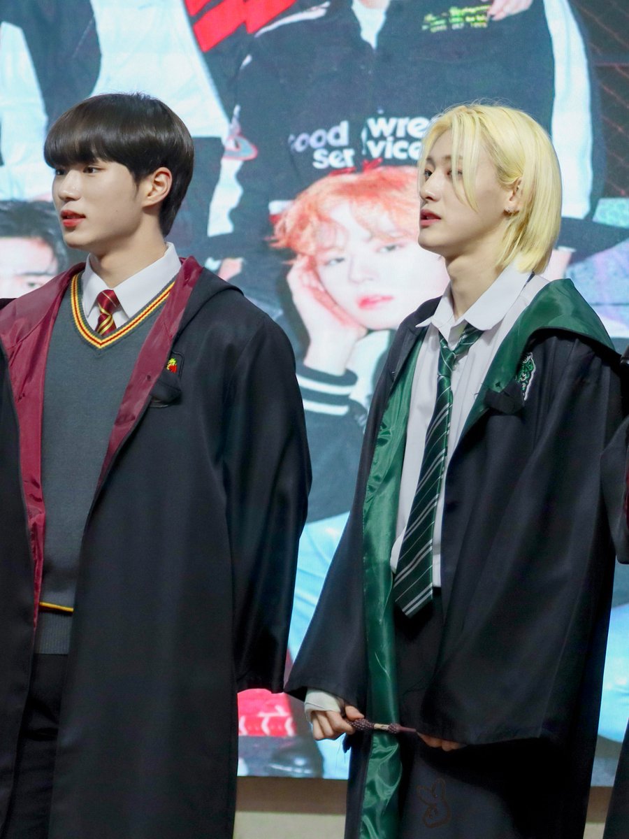 용서즈 데뷔 7주년 축하해~ 🫶🏻

#준서 #용하 #김준서 #유용하 #JUNSEO #YONGHA